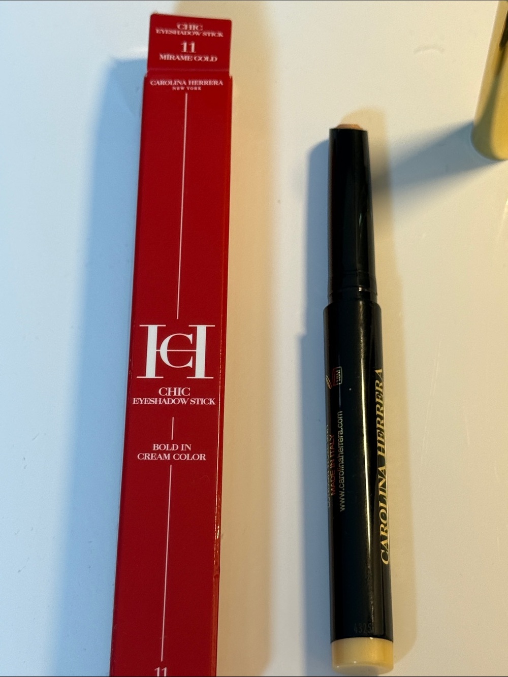Carolina Herrera Chic Eyeshadow Stick- #11 Miriam Gold, New/Unused